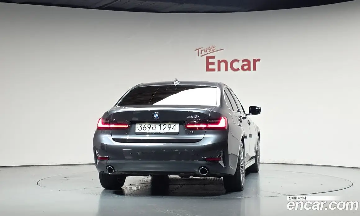 BMW 3 серия 2019 2.0 АКПП, фото 4