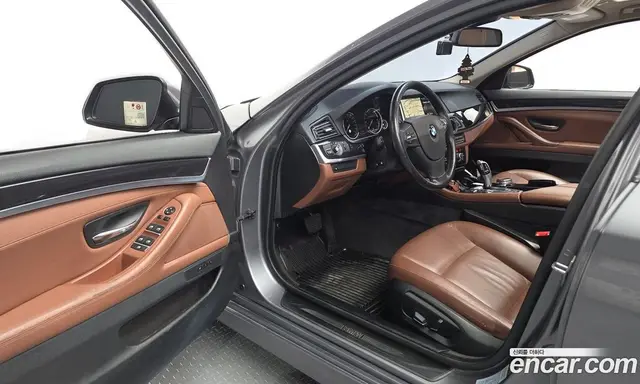BMW 5 серия 2014 2.0 АКПП, миниатюра 10 BMW 5 серия 2014 2.0 АКПП, миниатюра 10