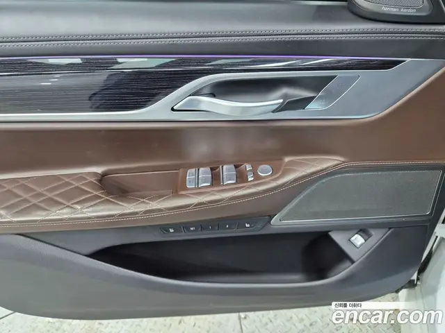 BMW 7 серия 2021 3.0 АКПП, миниатюра 10