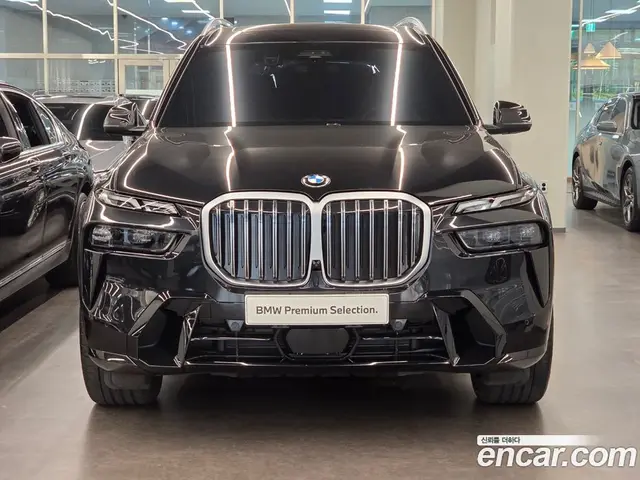BMW X7 2025 3.0 АКПП, миниатюра 3