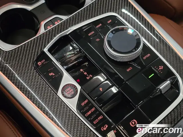 BMW X7 2025 3.0 АКПП, миниатюра 9