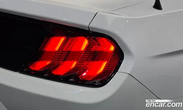 Ford Mustang 2022 5.0 АКПП, миниатюра 9 Ford Mustang 2022 5.0 АКПП, миниатюра 9