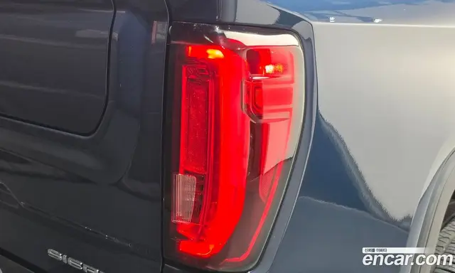 GMC Sierra 2023 6.2 АКПП, миниатюра 9