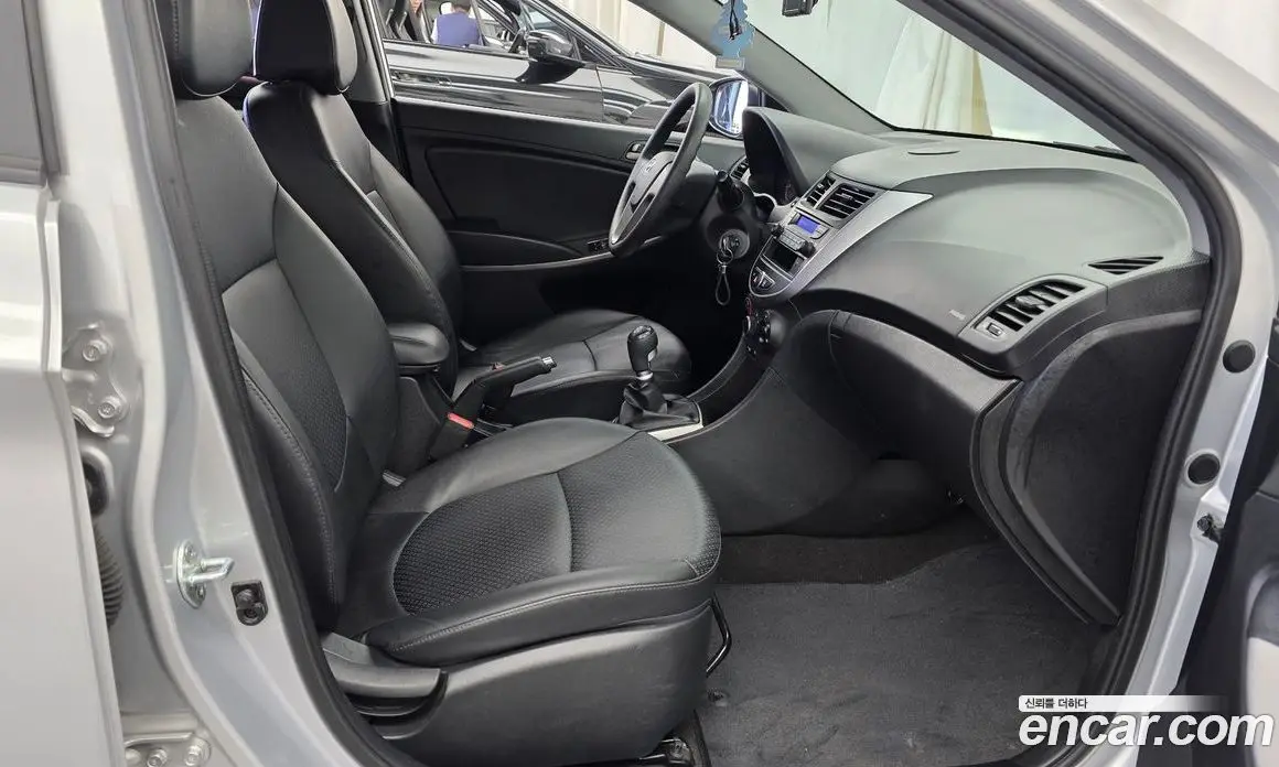 Hyundai Accent 2015 1.4 МКПП, фото 16