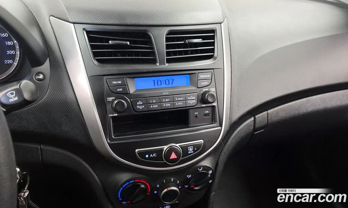 Hyundai Accent 2015 1.4 МКПП, фото 19