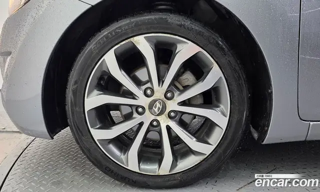 Hyundai Avante 2011 1.6 АКПП, миниатюра 5