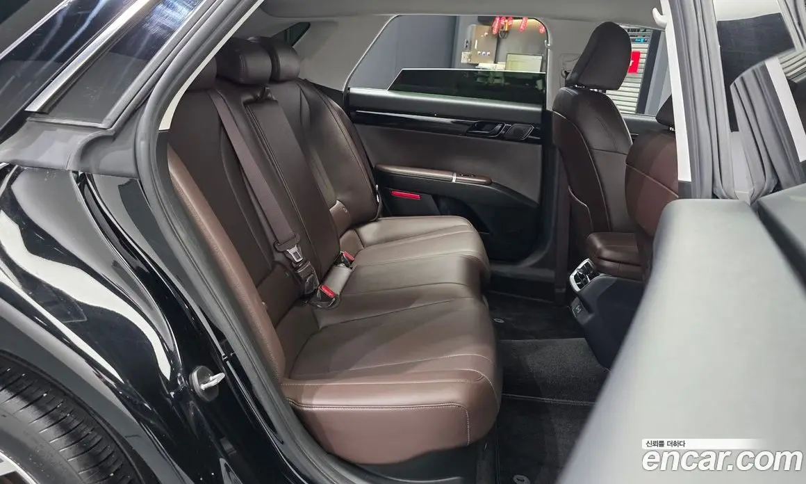 Hyundai Grandeur 2023 1.6 АКПП, фото 17