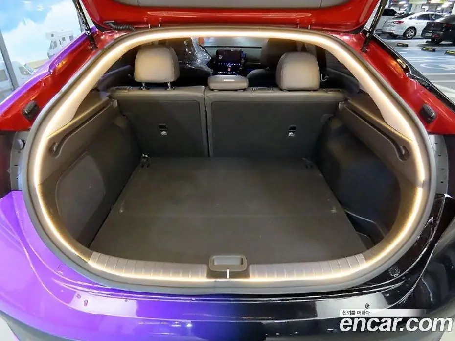 Hyundai Ioniq 2019 1.6 АКПП, фото 16