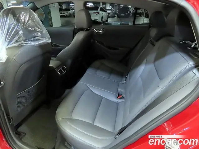 Hyundai Ioniq 2019 1.6 АКПП, миниатюра 7