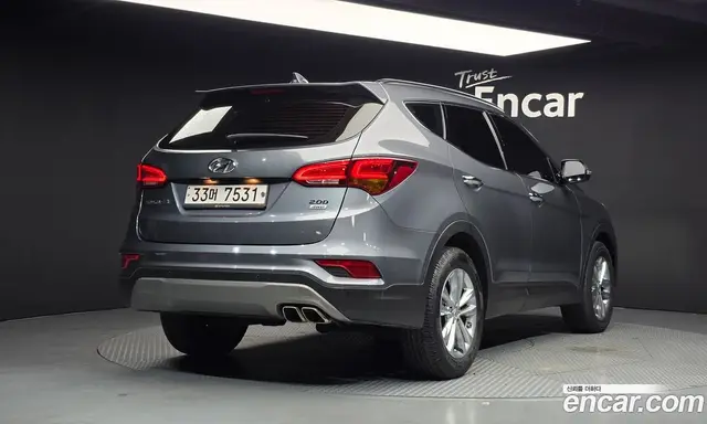 Hyundai Santa Fe 2017 2.0 АКПП, миниатюра 2