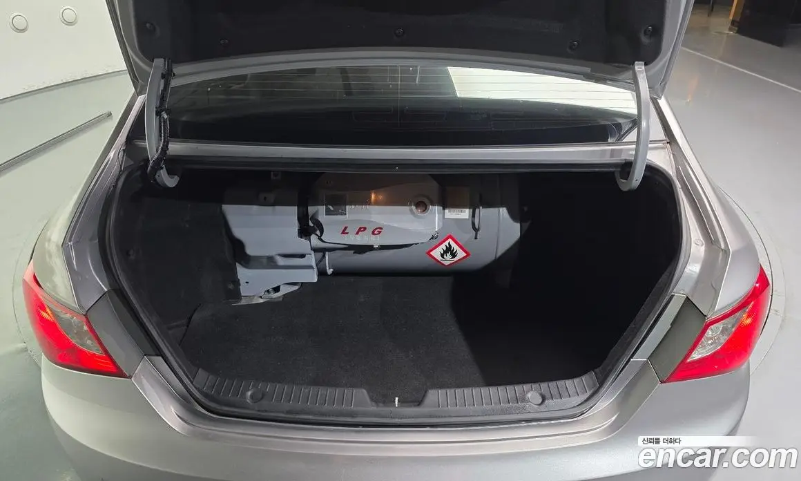 Hyundai Sonata 2013 2.0 АКПП, фото 20