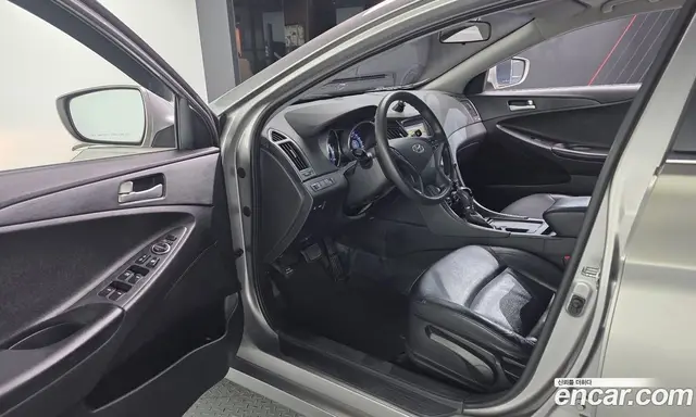 Hyundai Sonata 2013 2.0 АКПП, миниатюра 10