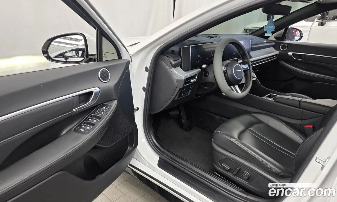 Hyundai Sonata 2024 2.0 АКПП, фото 13