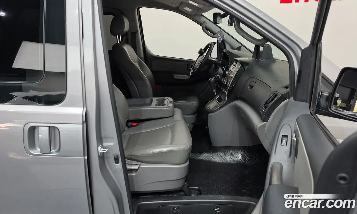 Hyundai Starex 2013 2.5 АКПП, фото 11 Hyundai Starex 2013 2.5 АКПП, фото 11