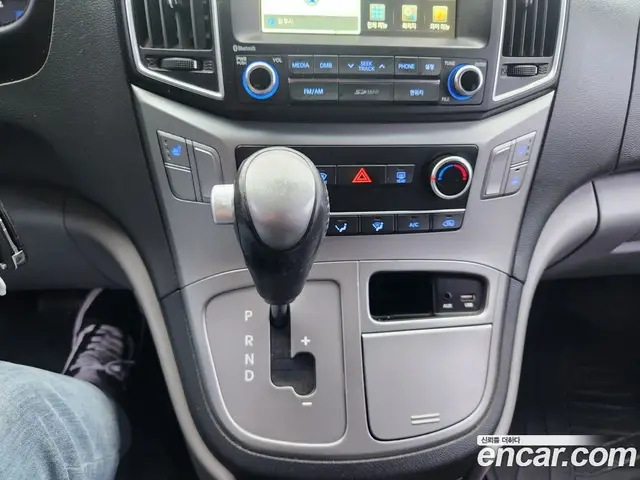 Hyundai Starex 2017 2.5 АКПП, миниатюра 9