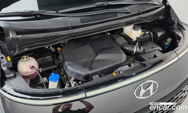 Hyundai Staria 2022 2.2 АКПП, миниатюра 6