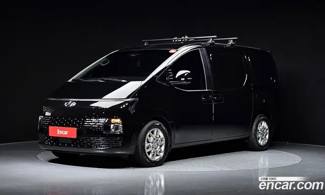 Hyundai Staria, 2023, 124 904 км