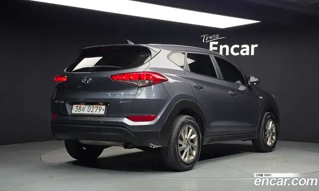 Hyundai Tucson 2015 1.7 АКПП, миниатюра 2