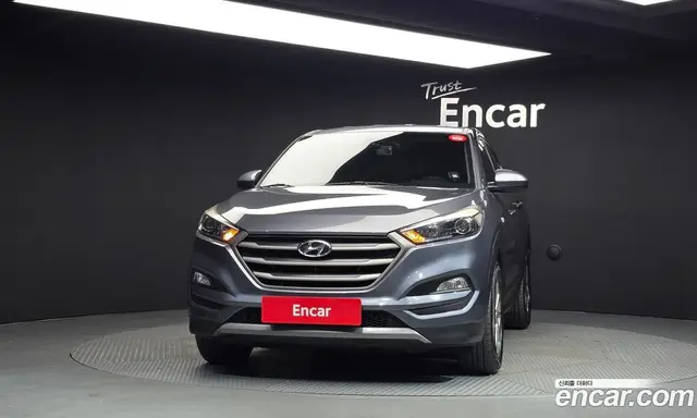 Hyundai Tucson 2015 1.7 АКПП, миниатюра 3