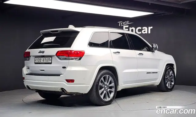 Jeep Cherokee 2018 3.0 АКПП, миниатюра 2