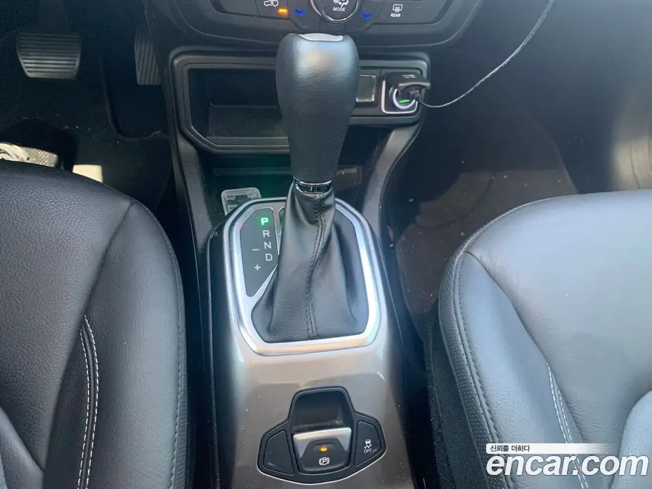 Jeep Renegade 2021 2.4 АКПП, фото 9