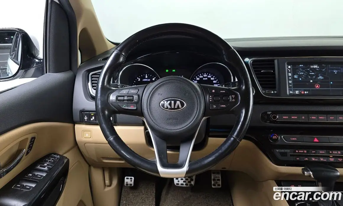 Kia Carnival 2017 2.2 АКПП, фото 13