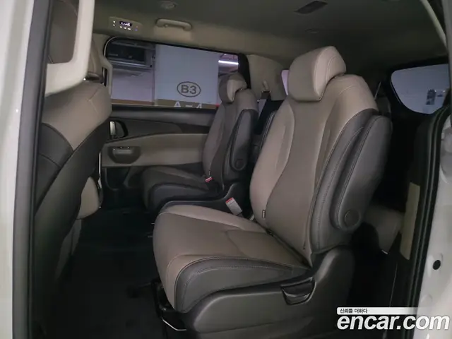 Kia Carnival 2026 1.6 АКПП, миниатюра 8