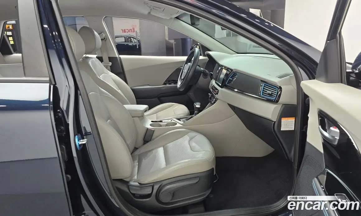 Kia Niro 2018 1.6 АКПП, фото 16