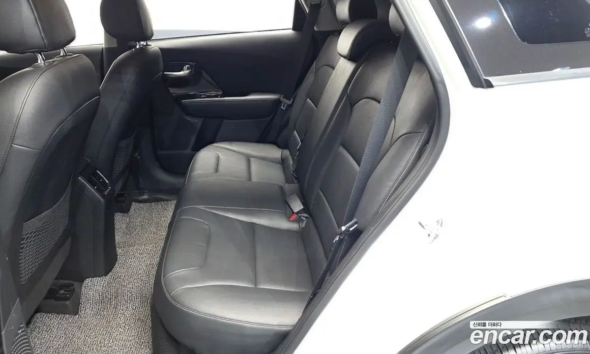 Kia Niro 2020 1.6 АКПП, фото 11