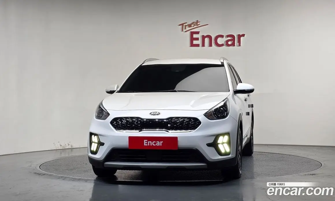 Kia Niro 2020 1.6 АКПП, фото 3