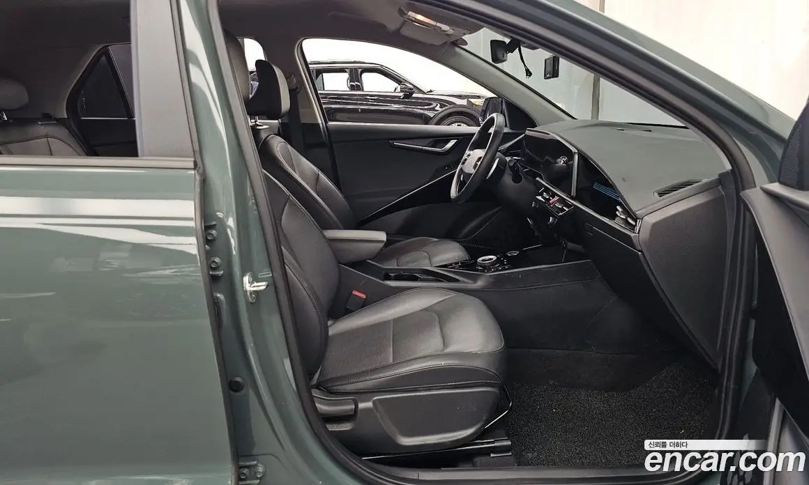 Kia Niro 2022 1.6 АКПП, фото 17