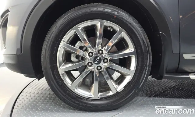 Kia Sorento 2014 2.0 АКПП, миниатюра 4 Kia Sorento 2014 2.0 АКПП, миниатюра 4