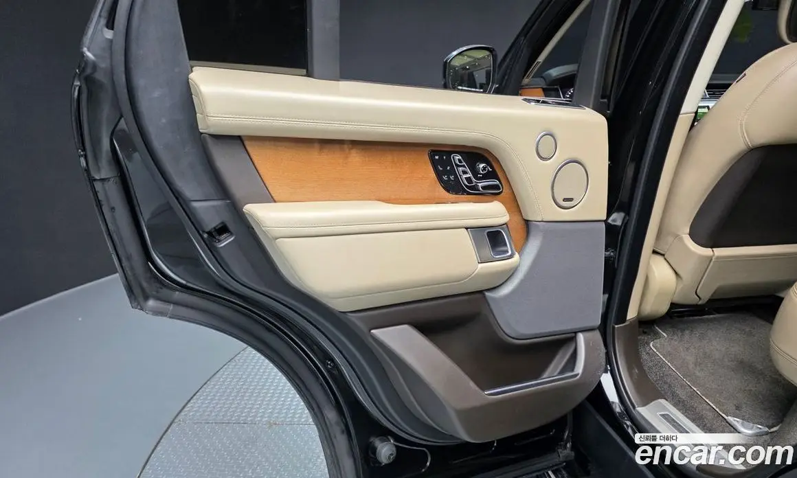 Land Rover Range Rover 2018 4.4 АКПП, фото 15