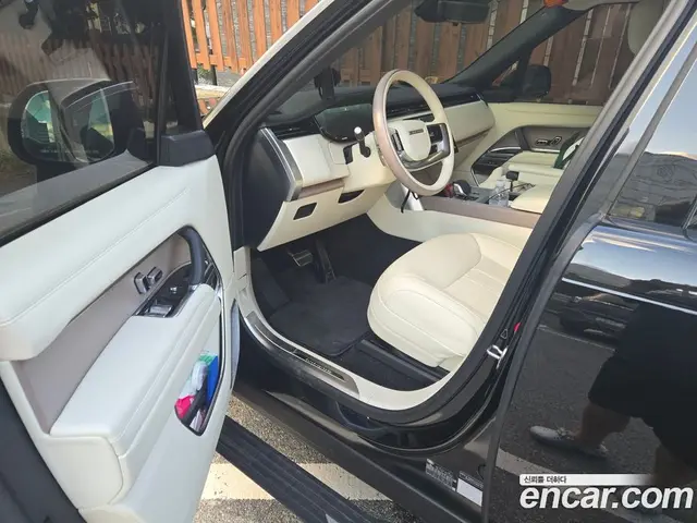Land Rover Range Rover 2024 4.4 АКПП, миниатюра 11