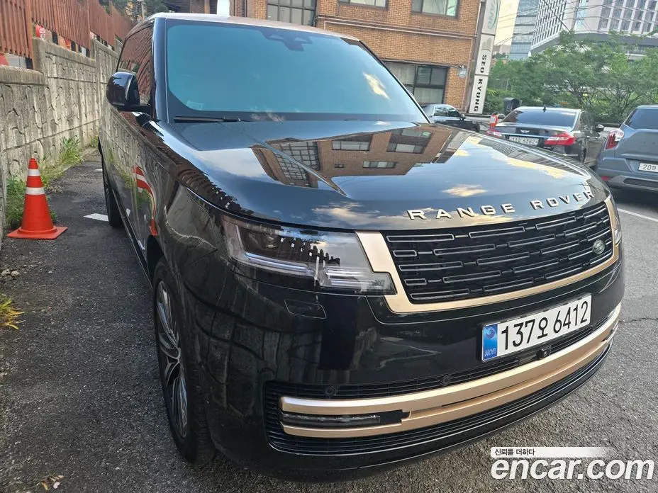 Land Rover Range Rover 2024 4.4 АКПП, фото 6