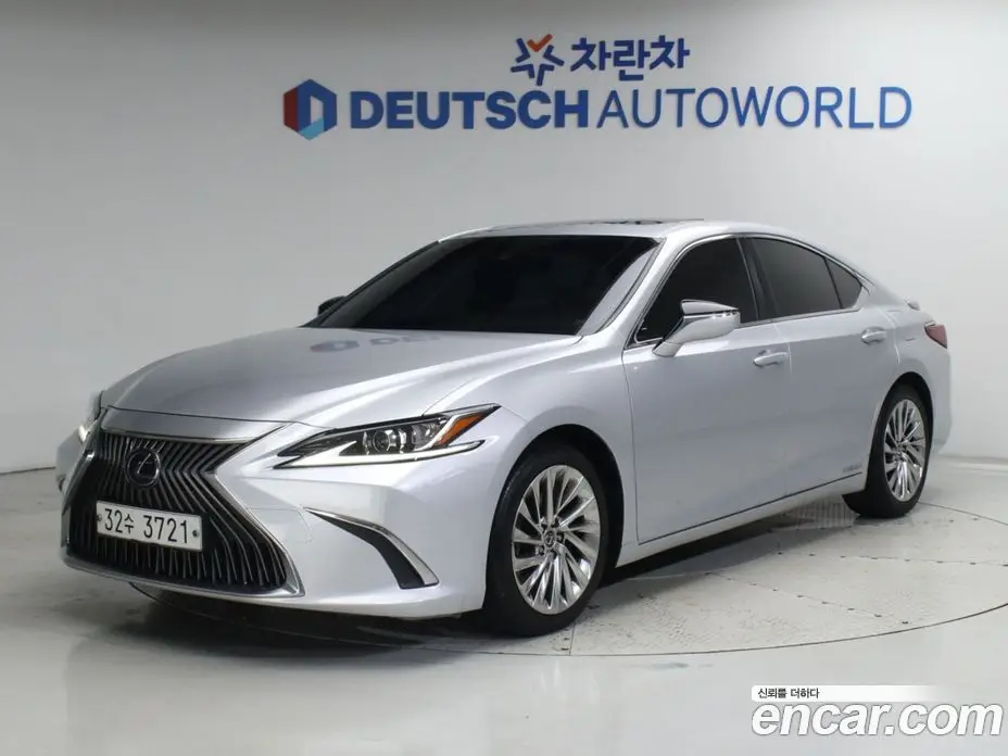 Lexus ES 2018 2.5 АКПП, фото 1 Lexus ES 2018 2.5 АКПП, фото 1