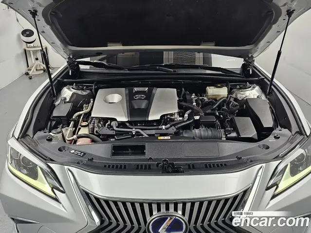 Lexus ES 2018 2.5 АКПП, миниатюра 6 Lexus ES 2018 2.5 АКПП, миниатюра 6
