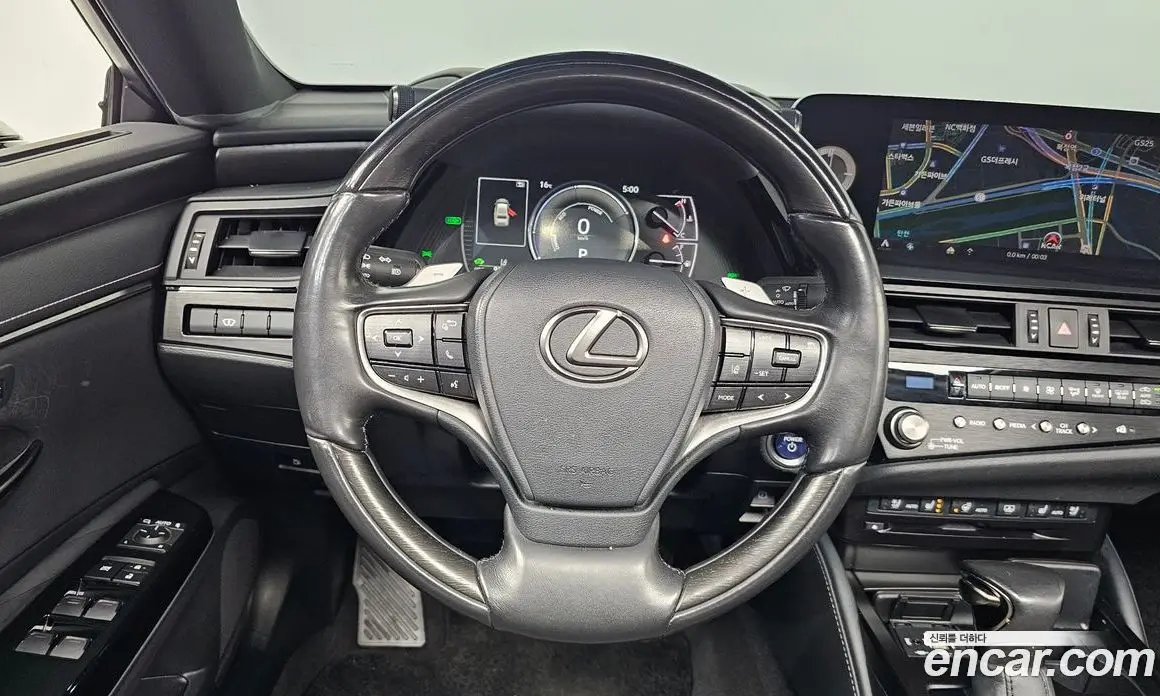 Lexus ES 2021 2.5 АКПП, фото 12