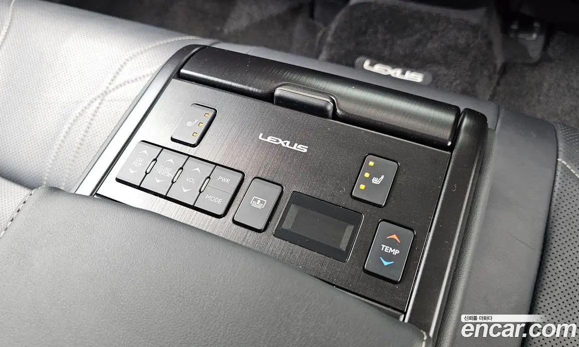 Lexus ES 2021 2.5 АКПП, фото 18