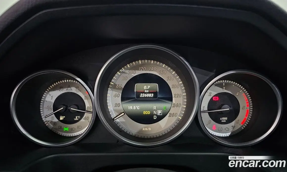 Mercedes-Benz E-Class 2015 2.1 АКПП, фото 8