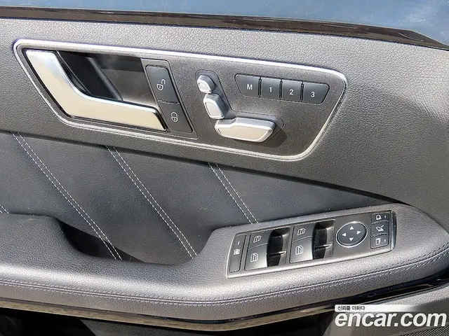 Mercedes-Benz E-Class 2016 2.1 АКПП, миниатюра 11