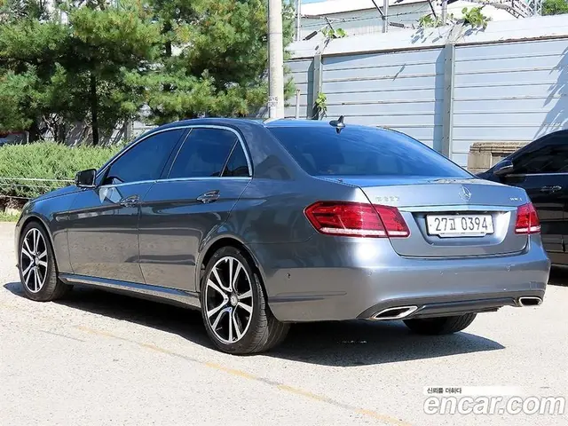 Mercedes-Benz E-Class 2016 2.1 АКПП, миниатюра 3