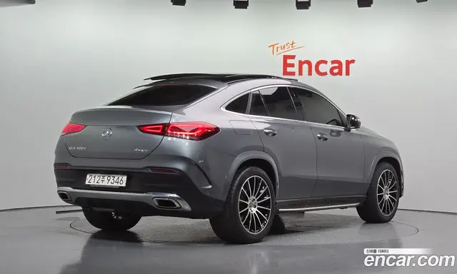 Mercedes-Benz GLE-Class, 2022, 74 892 км