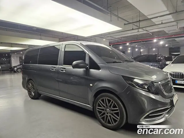 Mercedes-Benz V-Class 2020 2.0 АКПП, миниатюра 2