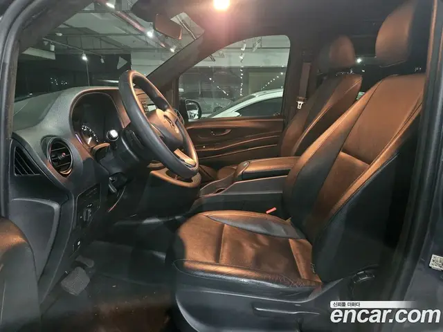 Mercedes-Benz V-Class 2020 2.0 АКПП, миниатюра 12