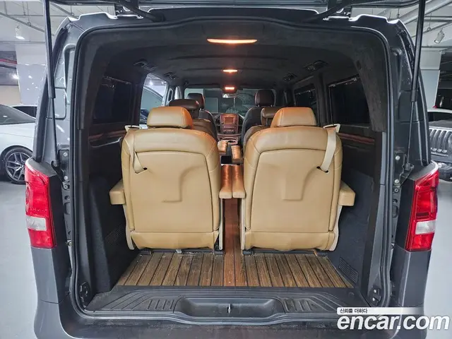 Mercedes-Benz V-Class 2020 2.0 АКПП, миниатюра 10