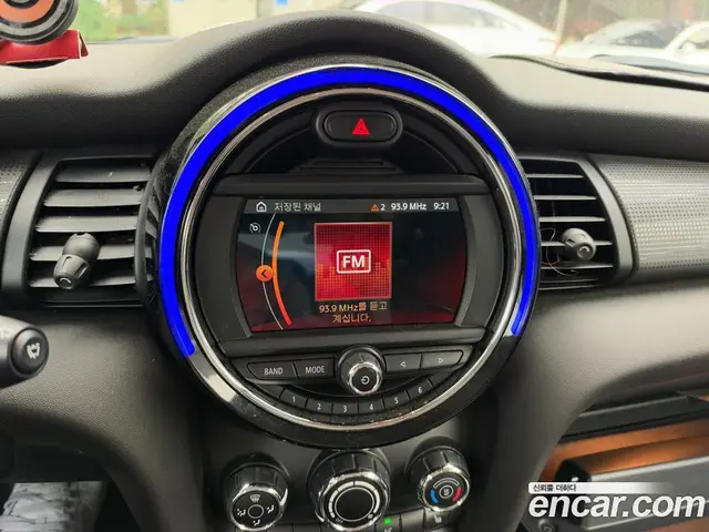 Mini Cooper 2019 1.5 АКПП, миниатюра 8