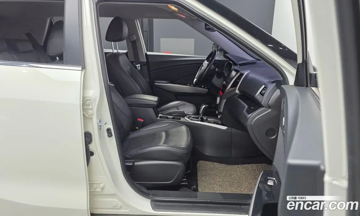 SsangYong TIBOLI 2015 1.6 АКПП, фото 11
