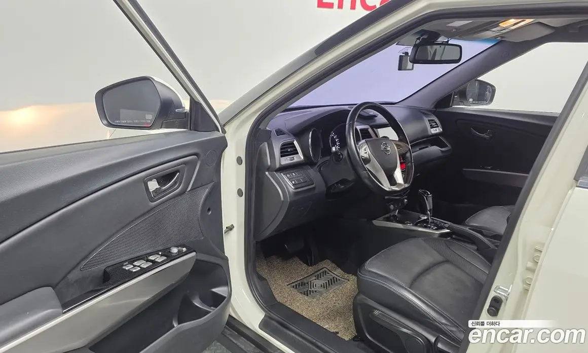 SsangYong TIBOLI 2015 1.6 АКПП, фото 10