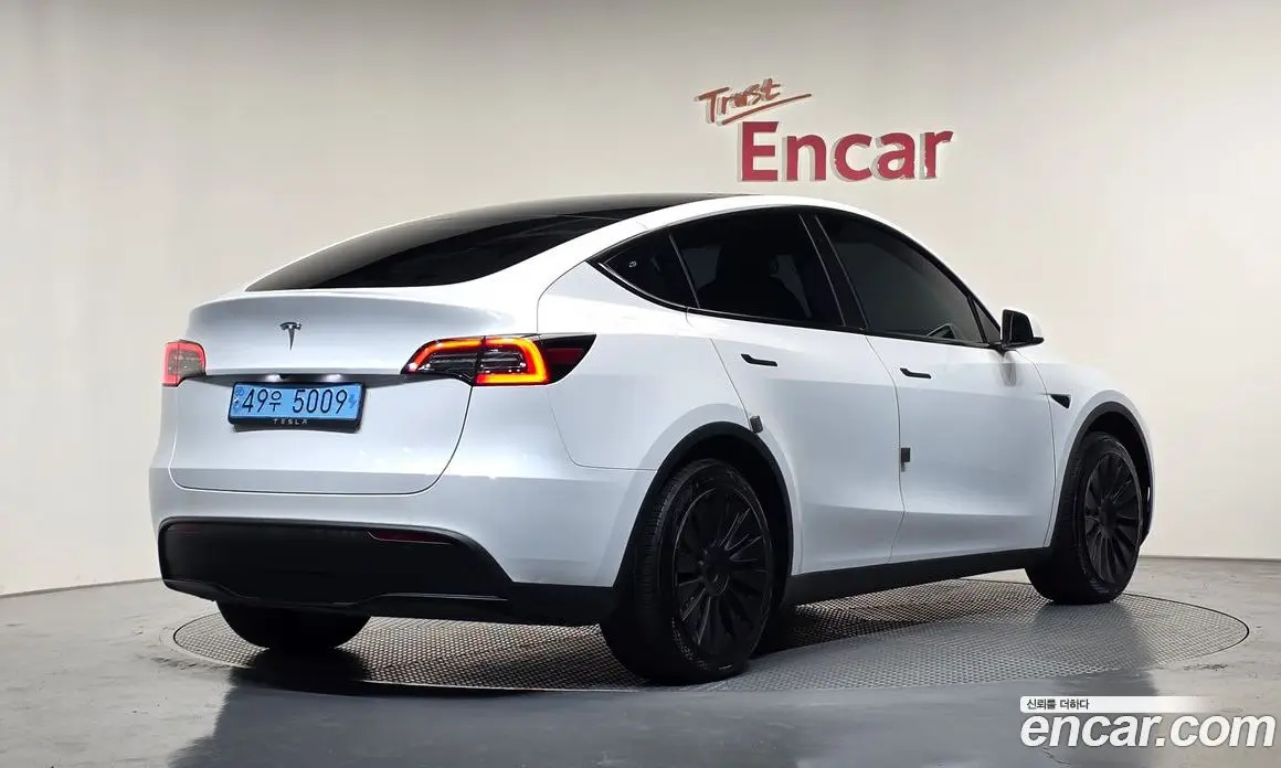Tesla Model Y 2024 0.2 АКПП, фото 1 Tesla Model Y 2024 0.2 АКПП, фото 1